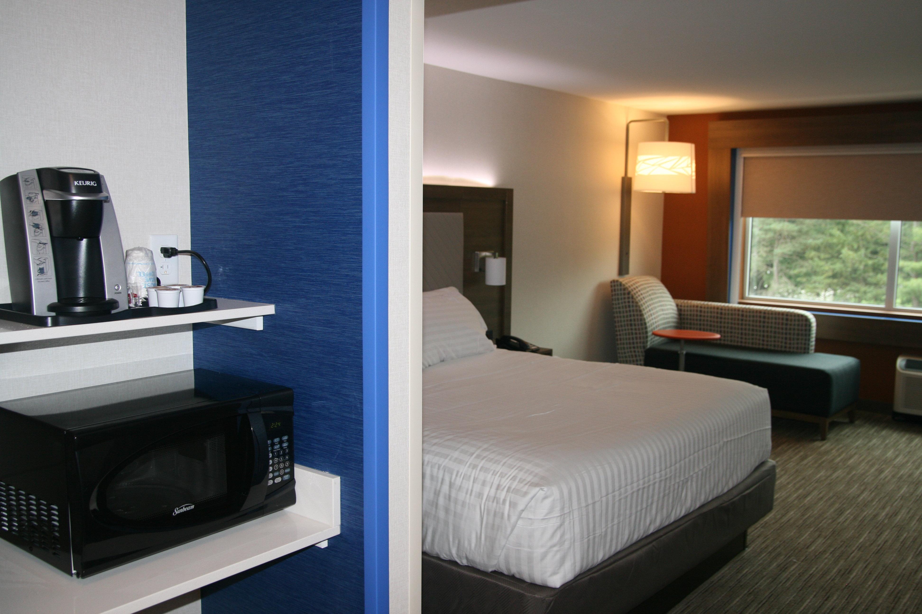 Holiday Inn Express & Suites New Castle By Ihg Exterior foto
