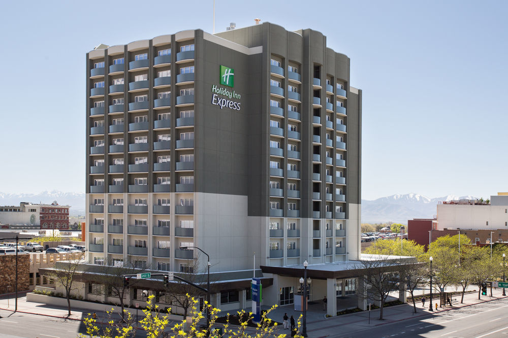 Holiday Inn Express & Suites New Castle By Ihg Exterior foto